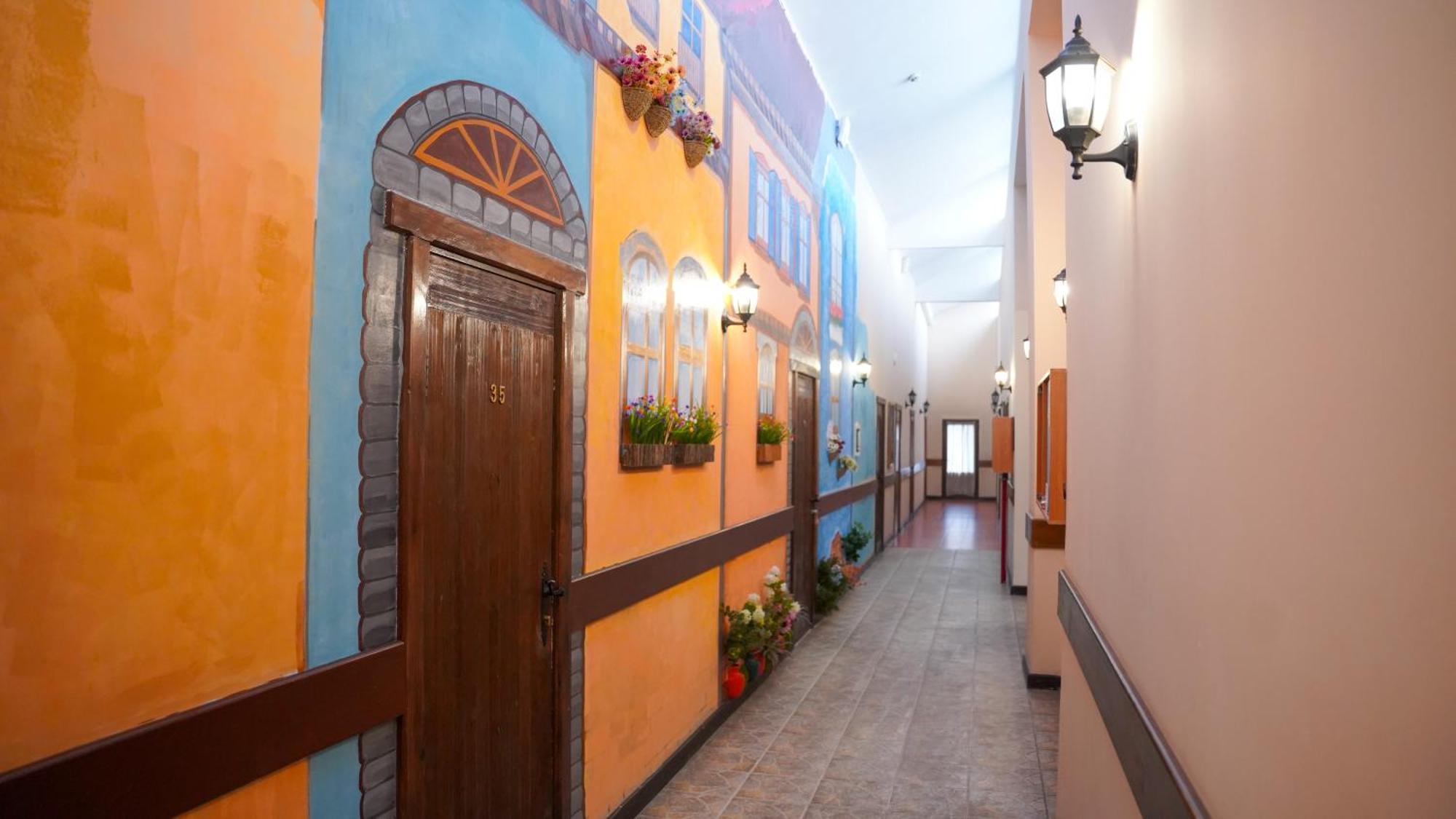 Saraishyq Hotel Almaty Eksteriør billede